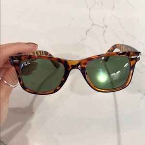 Ray Ban tortoise wayfarer
